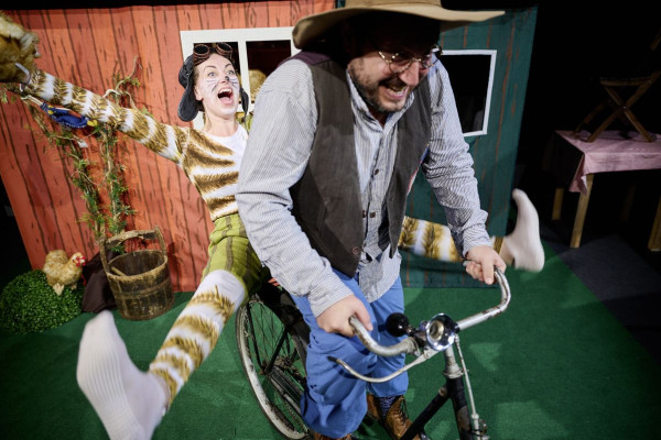 Eine Geburtstagstorte für die Katze auf Burg Wilhelmstein